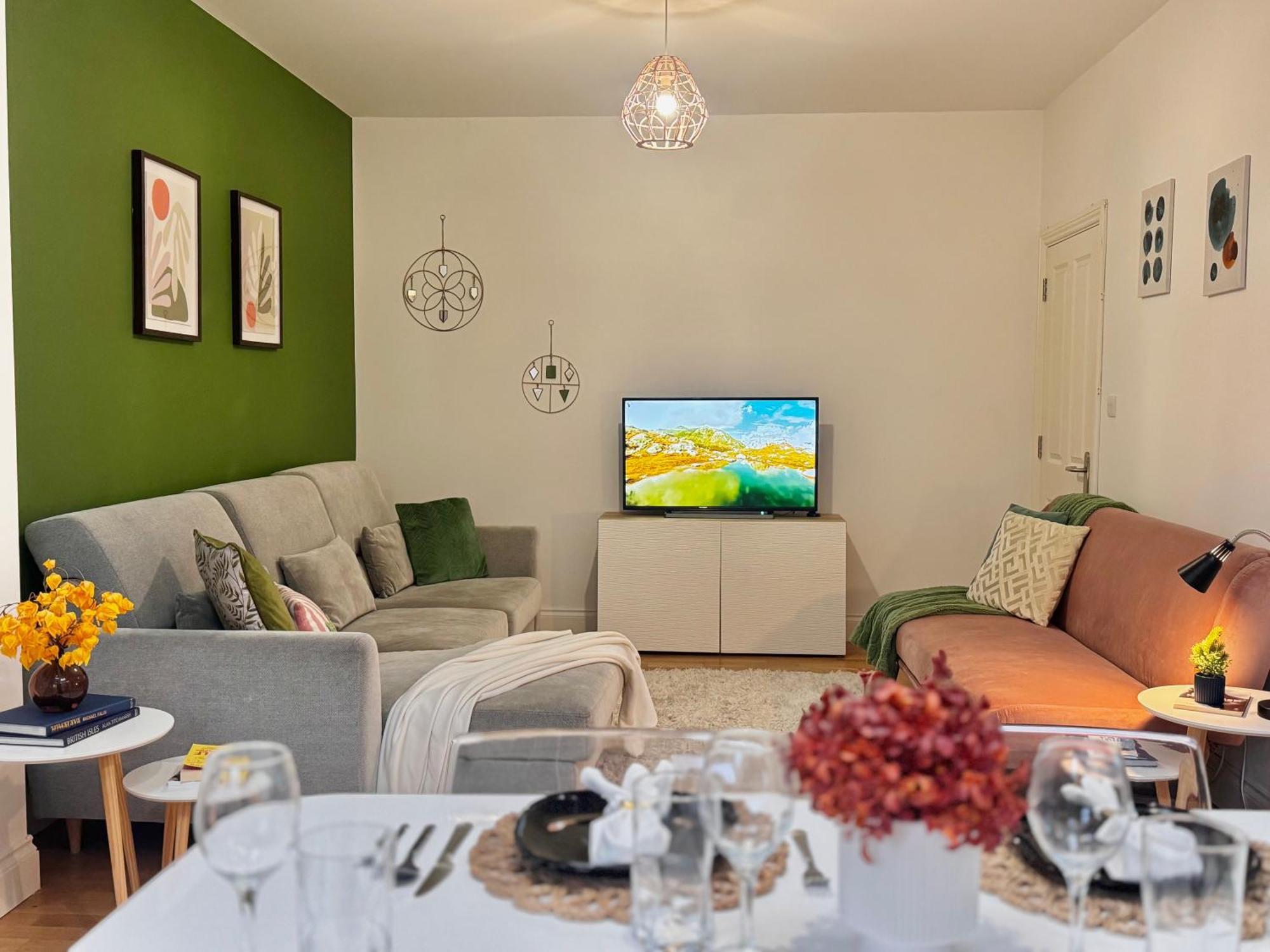 Modern 1-Bed Apt 30Min To Central London & Parking 外观 照片