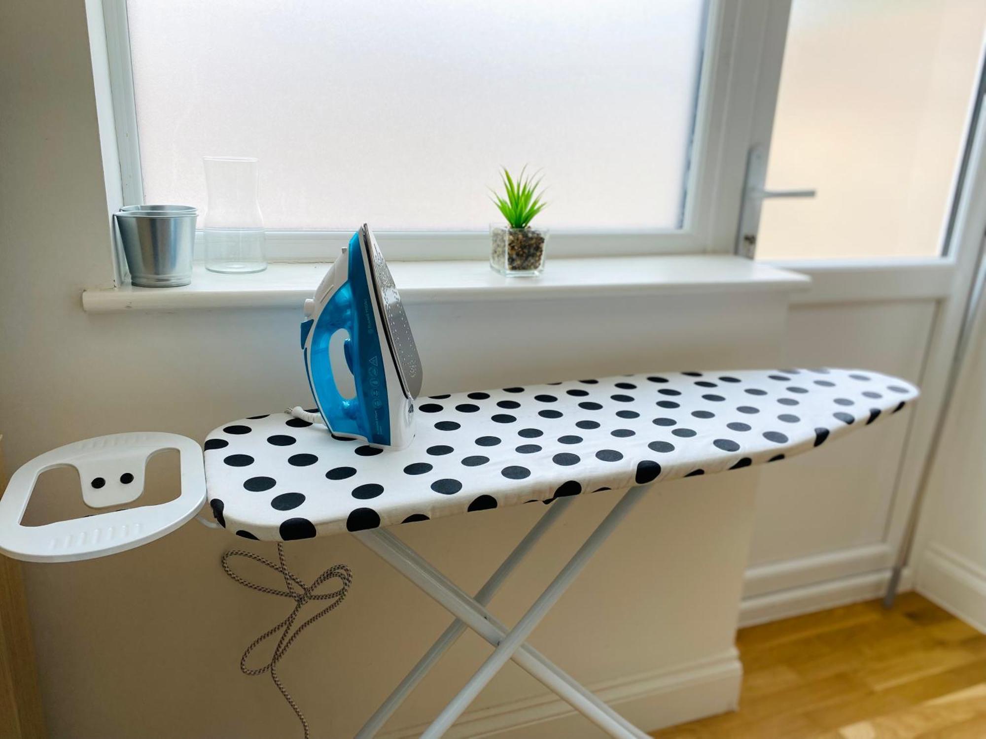 Modern 1-Bed Apt 30Min To Central London & Parking 外观 照片