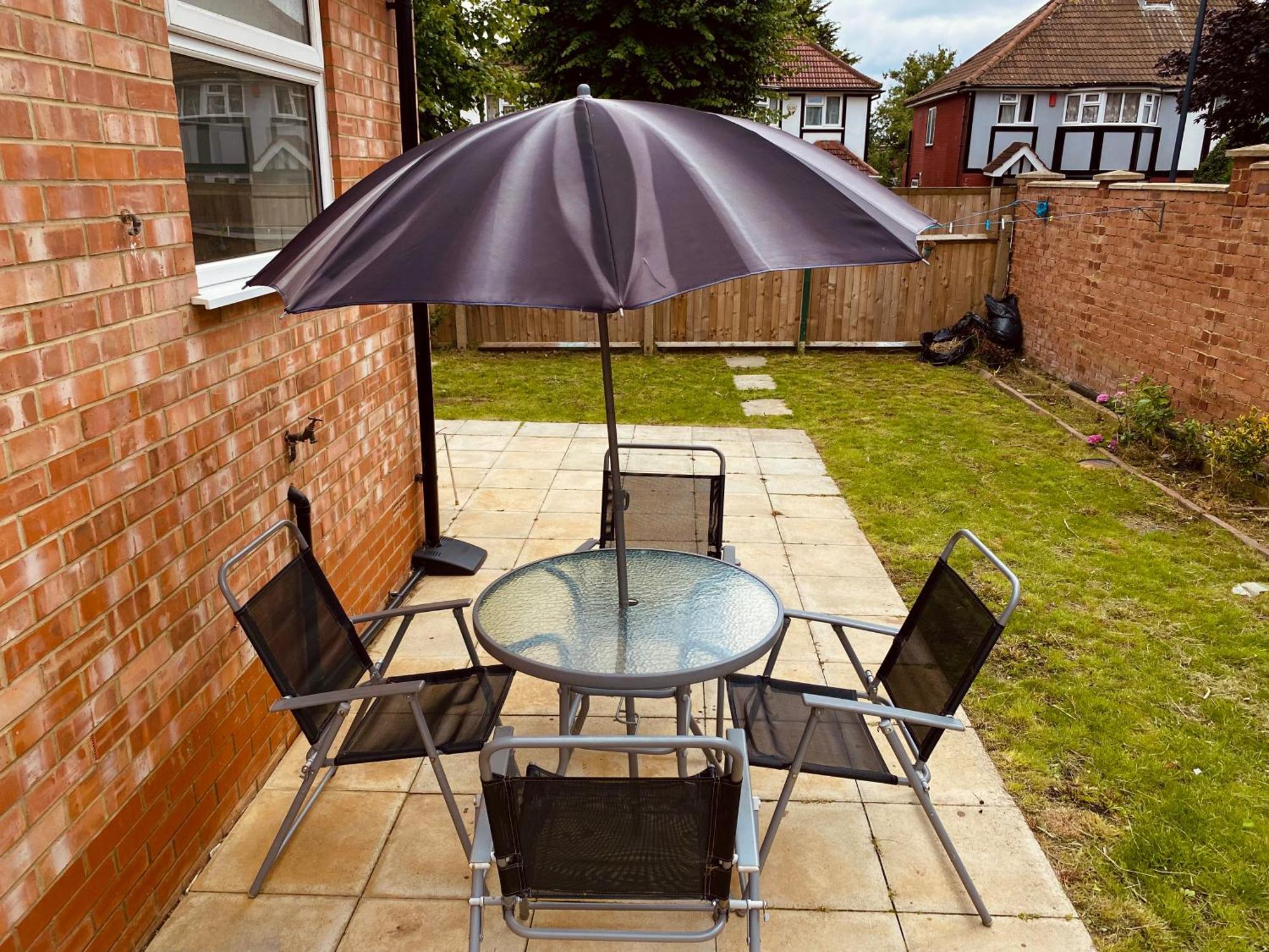 Modern 1-Bed Apt 30Min To Central London & Parking 外观 照片